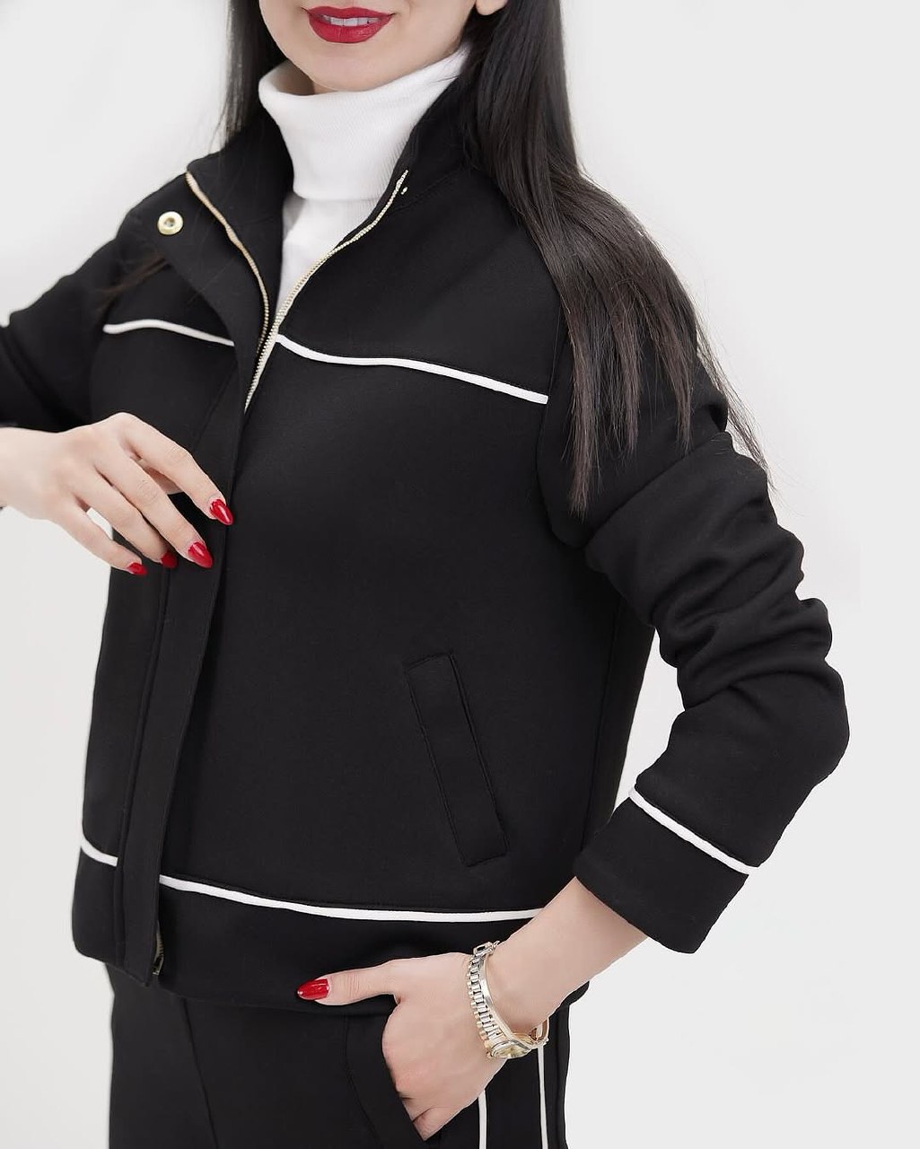 ست اسپورت زنانه در جنس کرپ هایتوییست مدل مرجان