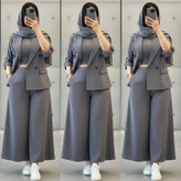 کت و شلوار زنانه در جنس کرپ هایتوییست مدل سیکاس