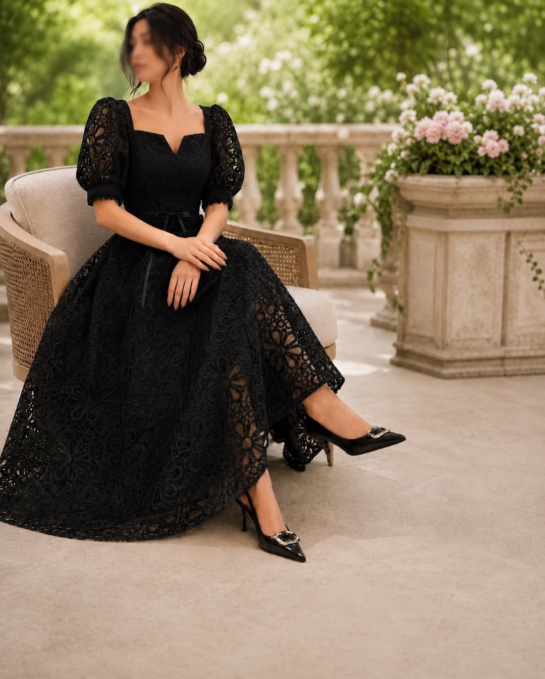 پیراهن مجلسی زنانه در جنس دانتل فرانسه مدل گلنوش